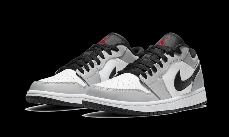NIKE AIR JORDAN 1 Low