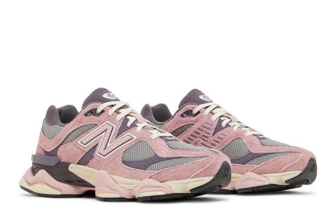 New Balance Pink
