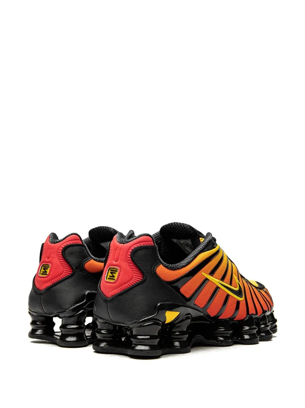 NIKE AIRMAX SHOX orange