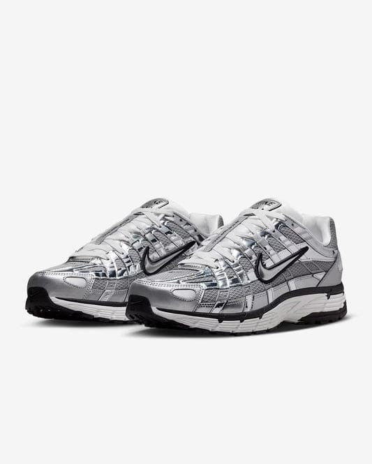 NIKE P6000 Metallic