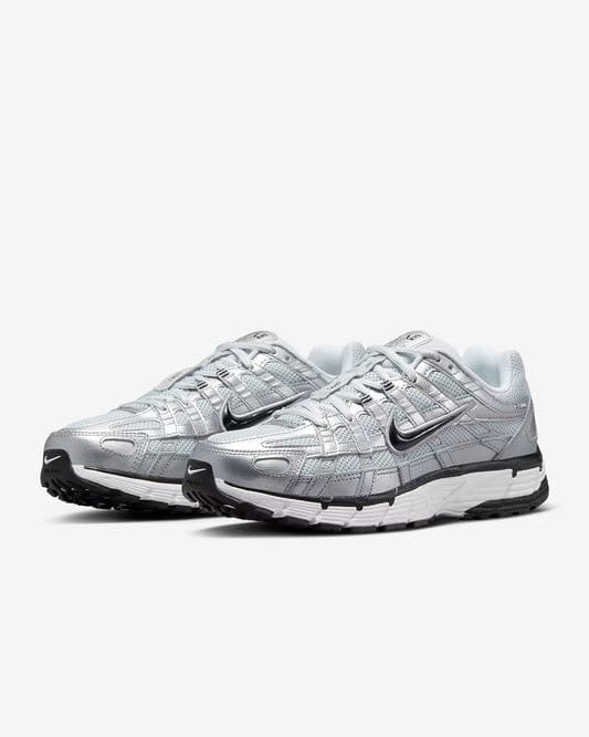 NIKE P6000 Black T Grey