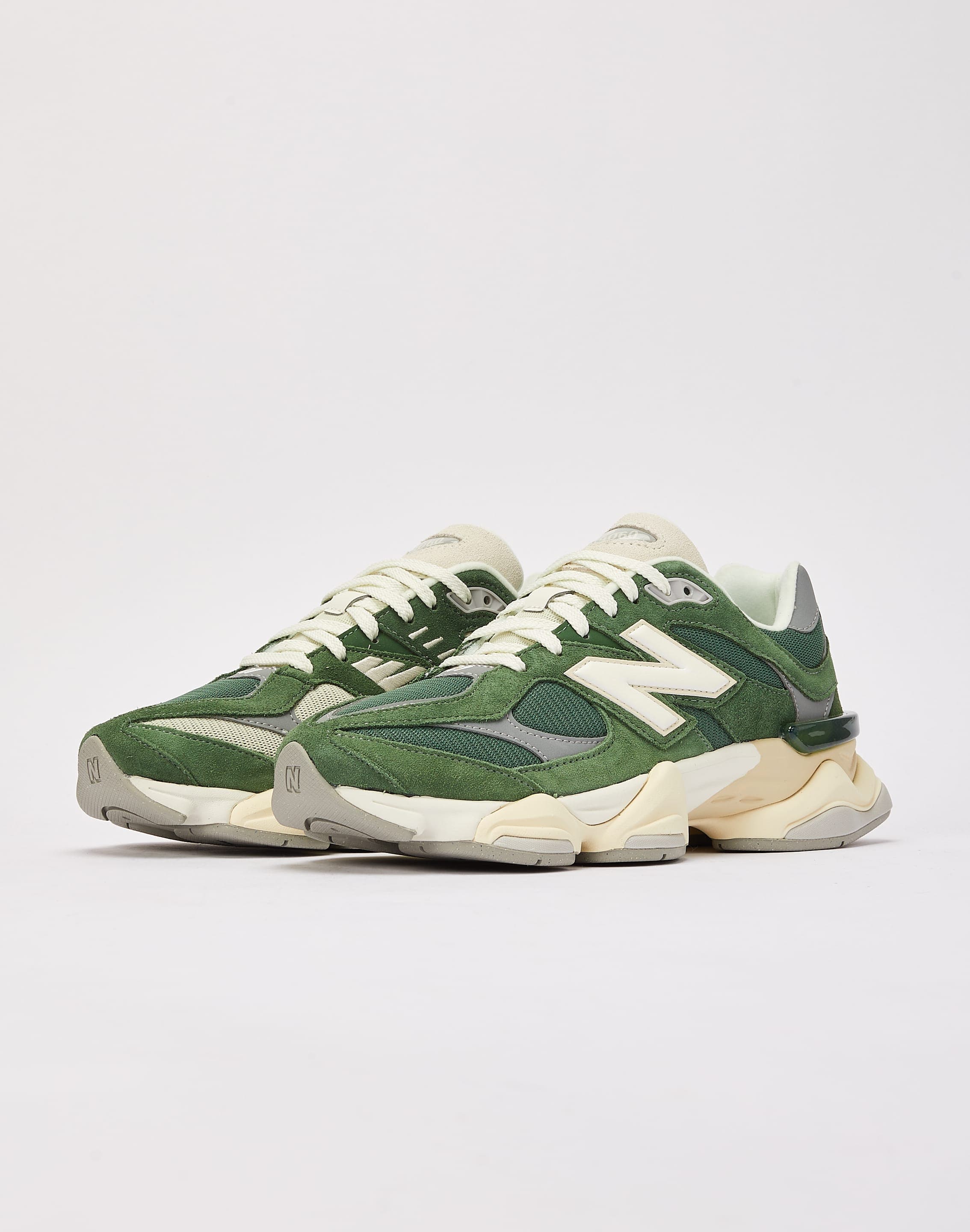 New Balance Green Mamba 9060